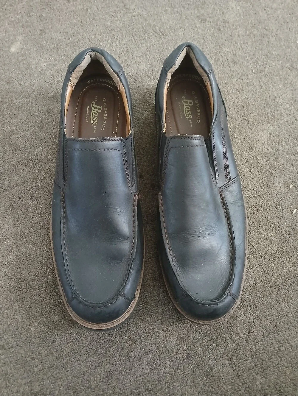 G.H. Bass & Co. Men’s Black Leather Slip-On Loafers